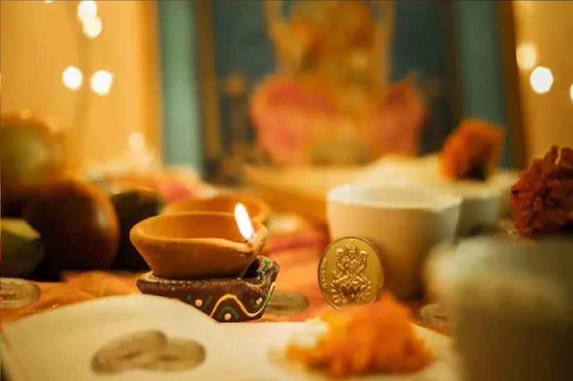 *১ নভেম্বর, বুধবার: সঙ্কষ্টী চতুর্থী। ১ নভেম্বর, বুধবার: করবা চৌথ। ৫ নভেম্বর, রবিবার: অহোই অষ্টমী। ৯ নভেম্বর, বৃহস্পতিবার: গোবৎস দ্বাদশী। ৯ নভেম্বর, বৃহস্পতিবার: রমা একাদশী। ফাইল ছবি। 