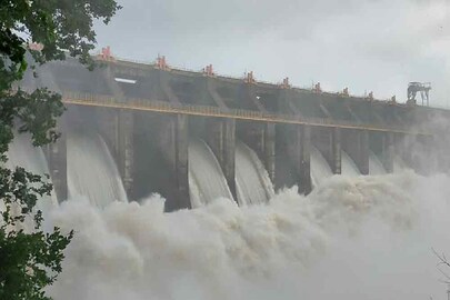 বিপদের আশঙ্কা