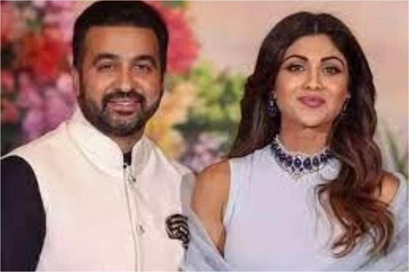 রাজের মুখে এমন মন্তব্য মোটেই ভাল চোখে দেখেননি নেটিজেনরা৷ একজন লিখেছেন- কি সব বাজে কথা বলছে৷ ভাই তুমি মাস্কেই সুন্দর, আবার সেটা পরে নাও৷ অন্য একজন নেটিজেন আবার নিম্নশ্রেণীর স্ট্যান্ড আপ কমেডিয়ান বলে তুলোধনা করে৷