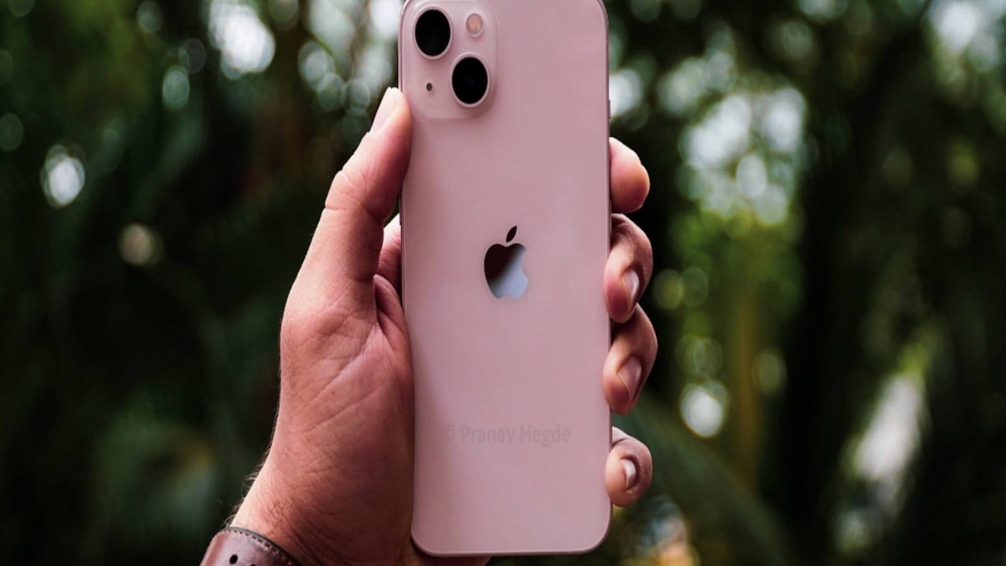 Mobile: ৪০ হাজারেরও কমে iPhone! Amazon Great Indian Festival Sale-এ কোন দামে মিলবে কি ফোন? দেখে নিন