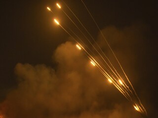 ৬ অক্টোবরেই কেন হামলা? আকস্মিক ভয়াবহ হামলার জন্য এই দিনটিকে কী কারণেই বা বেছে নিল হামাস? (AP Photo/Fatima Shbair) ৬ অক্টোবরেই কেন হামলা? আকস্মিক ভয়াবহ হামলার জন্য এই দিনটিকে কী কারণেই বা বেছে নিল হামাস? (AP Photo/Fatima Shbair)