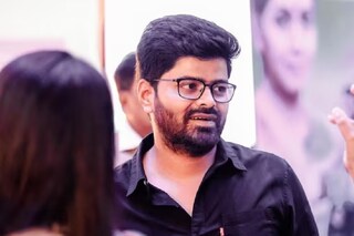 নায়কের গাড়ির ধাক্কায় মহিলা পথচারীর মৃত্যু