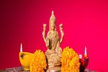 ঠিক কোন সময় লক্ষ্মীপুজো করলে ধনসম্পদ লাভ হবে? পঞ্জিকা মতে পুজোর শুভ সময় জানুন