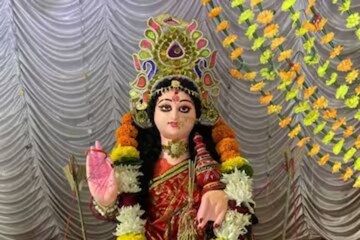 কোজাগরী পূর্ণিমায় চন্দ্রগ্রহণ! কখন করবেন লক্ষ্মীপুজো, জানুন