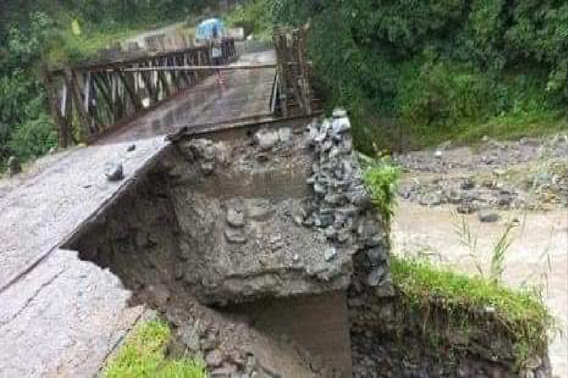 তিস্তার জল ছাপিয়ে বন্যার আশঙ্কা রয়েছে উত্তরবঙ্গের গজলডোবা, দোমোহনি, মেখলিগঞ্জ, ঘিস এবং বাংলাদেশের বিভিন্ন এলাকায়।