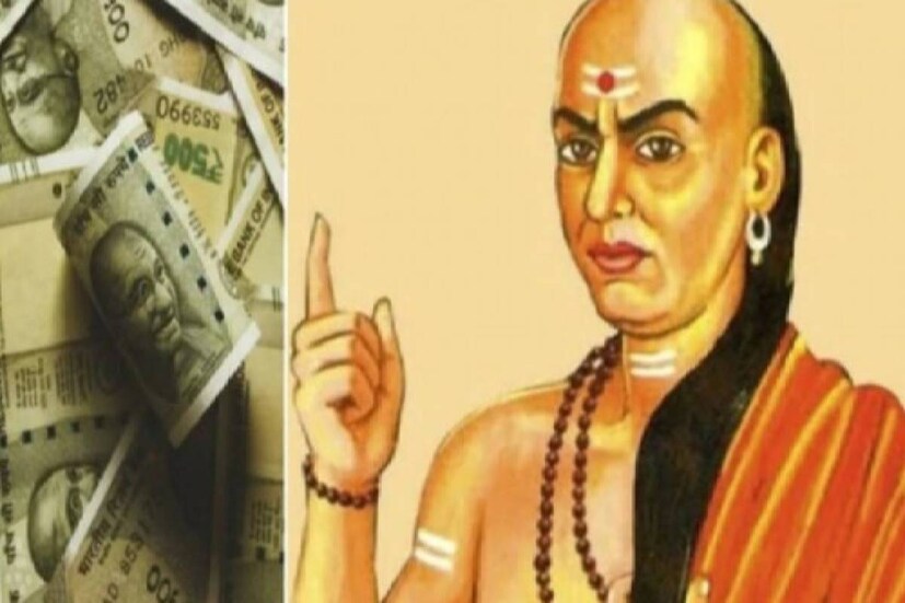 রোজগারের অতিরিক্ত বিলাস, ব্যসনের অভ্যাস যাঁদের রয়েছে তাঁদের কাছেও টাকা একেবারেই থাকে না৷ নিজের ক্ষমতা আন্দাজ করে তবেই খরচ করুন৷ তাতে সামান্য আয় হলেও কিছু সঞ্চয় করতে পারবেন৷ 