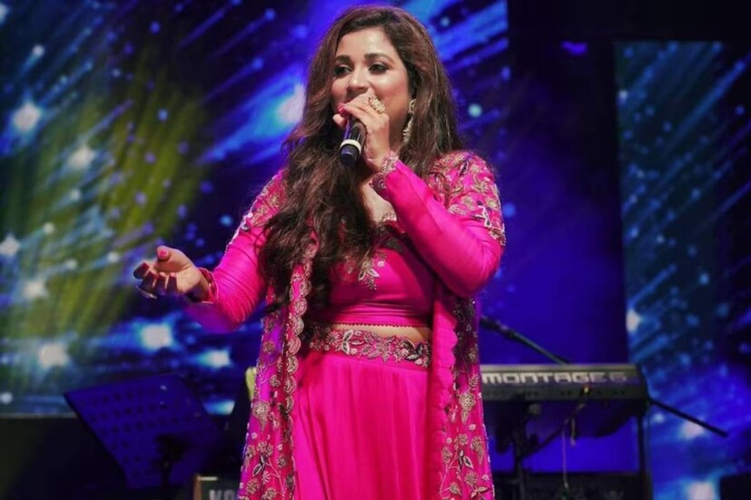 'দেবদাস'-এর হাত ধরে যাত্রা শুরু করে আর পিছনে তাকাতে হয়নি শ্রেয়াকে। দু'দশকেরও বেশি সময় ধরে রাজত্ব চালাচ্ছেন তিনি। কিন্তু জানেন কি, এক-একটি গানের জন্য কত পারিশ্রমিক নেন বাঙালি গায়িকা?