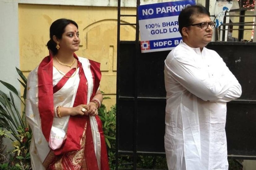 উৎসবের মরশুমে একাধিক সমস্যার সম্মুখীন অভিনেত্রী সুদীপা চট্টোপাধ্যায়। গত রবিবার রাতে হাসপাতালে ভর্তি হন তাঁর স্বামী পরিচালক অগ্নিদেব চট্টোপাধ্যায়।