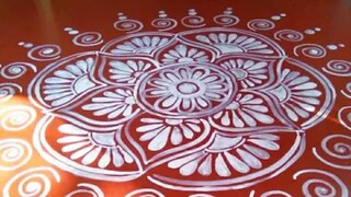 কল্যাণকামনার বিশ্বাসে প্রতি অনুষ্ঠানে যত্ন নিয়ে আঁকা হয় এই চিহ্ন