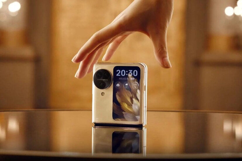  এছাড়াও, মনে করা হচ্ছে Find N3 Flip-এ থাকতে পারে একটি ৬.৮-ইঞ্চি ফোল্ডিং ডিসপ্লে, সঙ্গে ফুল-HD+ রেজোলিউশন এবং একটি ১২০Hz রিফ্রেশ রেট। আউটার ডিসপ্লে হতে পারে ৩.২৬ ইঞ্চি। প্রাইমারি ক্যামেরা ছাড়াও, ফোনটিতে একটি ৪৮ মেগাপিক্সেল আল্ট্রা-ওয়াইড এবং একটি ৩২ মেগাপিক্সেল পোর্ট্রেট ক্যামেরা থাকতে পারে। সেলফি ক্যামেরা হতে পারে ৩২ মেগাপিক্সেলের।