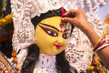 দুগ্গা দুগ্গা... মায়ের পুজো ঘিরে বাংলার নানা অঞ্চলের নানা অদ্ভুত গল্প