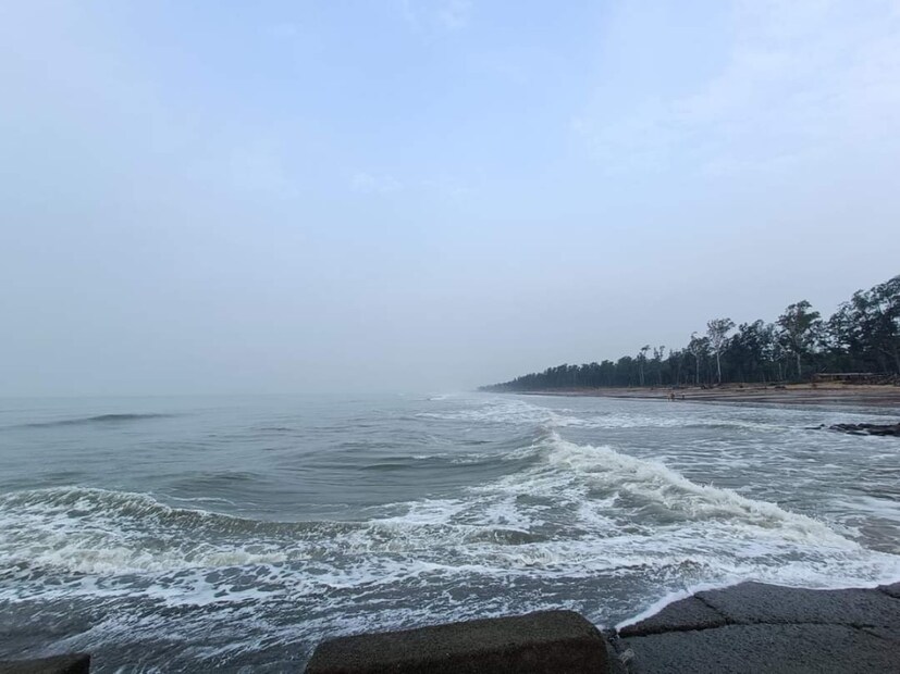 *আরব সাগরের গভীর নিম্নচাপ ঘূর্ণিঝড়ে পরিণত হয়েছে। দক্ষিণ পশ্চিম আরব সাগরেই ঘূর্ণিঝড়ে পরিণত। এই ঘূর্ণিঝড়ের নাম 'তেজ', যা ভারত নাম দিয়েছে। ঘূর্ণিঝড়টি প্রাথমিকভাবে পশ্চিম ও উত্তর-পশ্চিম দিকে এগোচ্ছে। ফাইল ছবি। 