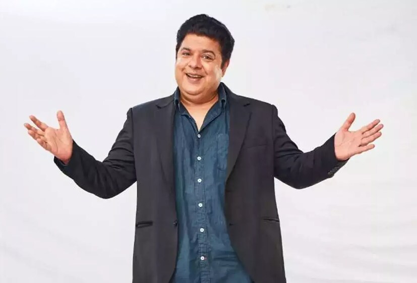 তাঁর কেরিয়ারে সবচেয়ে বড় ছন্দপতন ঘটে ২০১৮ সালে, যখন একের পর এক অনেক অভিনেত্রী তাঁর বিরুদ্ধে ‘MeToo’ হ্যাশট্যাগে হেনস্তার অভিযোগ আনেন। তাঁর নিজের সহকারী সালোনি চোপড়া তাঁর বিরুদ্ধে গুরুতর অভিযোগ করেছেন। শুধু তাই নয়, শার্লিন চোপড়া, মন্দানা করিমি, ডিম্পল পল, অহনা কুমরা, সিমরান সুরি, করিশমা উপাধ্যায়, র‍্যাশেল হোয়াইট, করিশমা খান এবং জিয়া খানও তাঁর বিরুদ্ধে শারীরিক লাঞ্ছনাক গুরুতর অভিযোগ করেছেন।