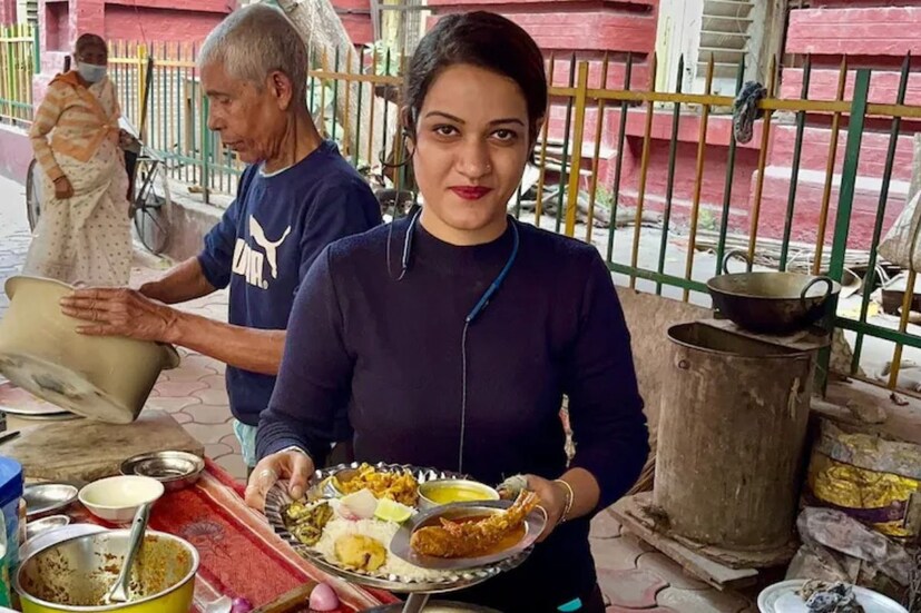 কলকাতার পাইস হোটেলের বাজারের নয়া সেনসেশন নন্দিনী দির পাইস হোটেল। নন্দিনী ফ্যাশন ডিজাইনিং নিয়ে পড়াশোনা করেছেন। তারপর বেঙ্গালুরুতে চাকরিও করেছেন। কিন্তু সব ছেড়ে তিনি বাবার পাশে দাঁড়ান।