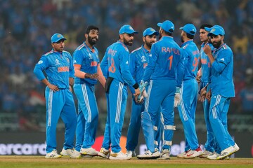 IND vs ENG: বুমরাহ ও শামির আগুেন বোলিং, ধরাশায়ী ইংল্যান্ডের টপ অর্ডার
