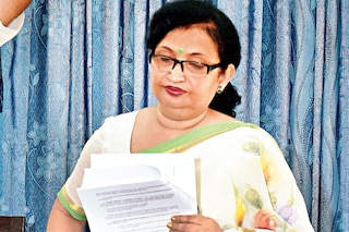 বেনজির অভিযোগ তুললেন চন্দ্রিমা