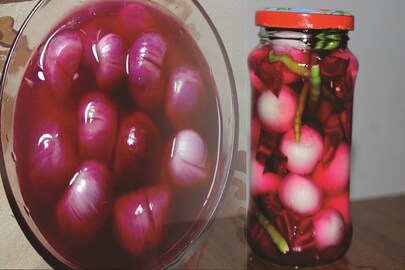 ভিনিগারে ভেজানো পেঁয়াজ