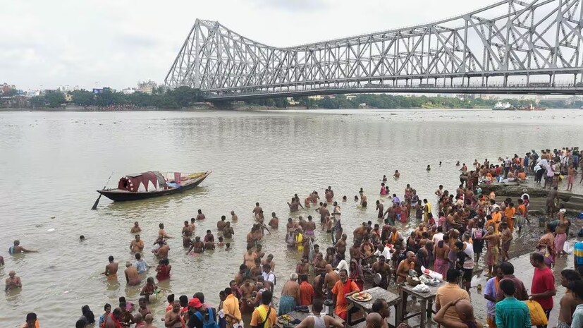 রোহিনা মুহূর্ত থাকছে শনিবার ১১.৫৬ থেকে ১২.৪৩ পর্যন্ত। অপরাহ্ন কাল থাকছে ১২.৪৩ থেকে ৩.০৪ পর্যন্ত।