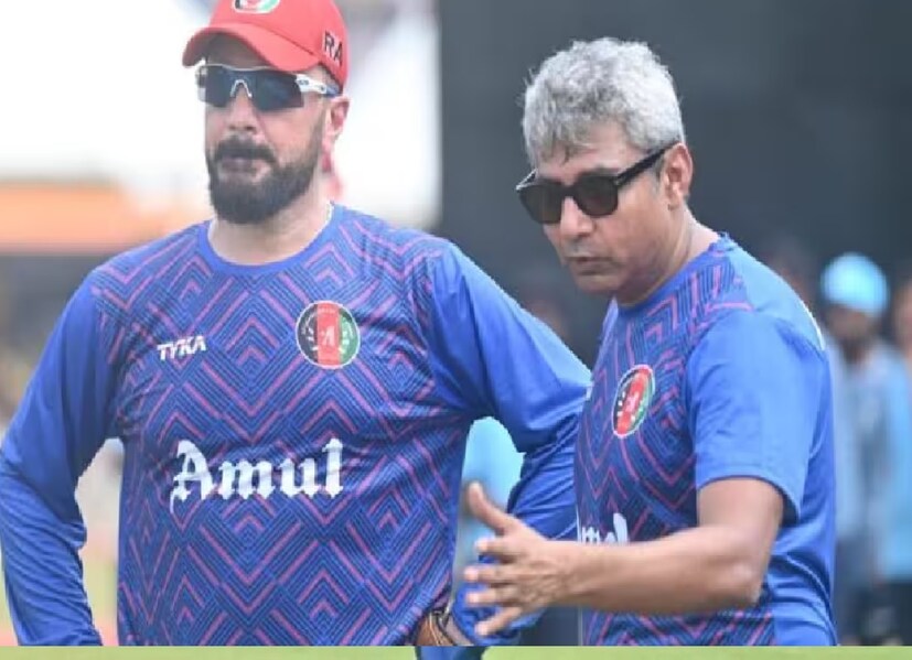 আফগানিস্তান বিশ্বকাপে পাকিস্তানকে হারিয়ে সবাইকে চমকে দিয়েছে। তাদের এই উত্থানের পিছনে মেন্টর অজয় জাদেজার বড় অবদান রয়েছে। তবে অজয় জাদেজা কিন্তু একটা সময় ক্রিকেট থেকে কার্যত উবে গিয়েছিলেন।