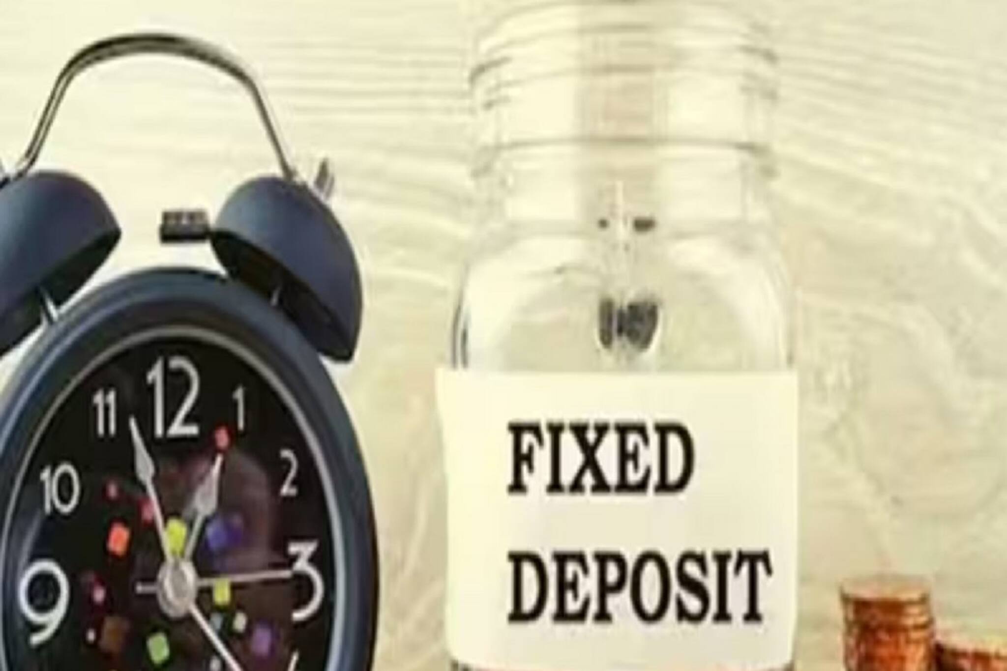 FD ও Savings অ্যাকাউন্টে ৭ শতাংশ হারে সুদ! কোন ব্যাঙ্কে পাবেন দেখে নিন