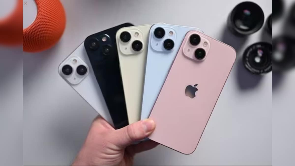 নতুন iPhone 15 কিনেছেন! কীভাবে করবেন ডেটা ট্রান্সফার? রইল খুঁটিনাটি নতুন iPhone 15 কিনেছেন! কীভাবে করবেন ডেটা ট্রান্সফার? রইল খুঁটিনাটি