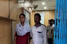 টোটোচালক বাবা ৫০০ টাকা দিতে পারেননি, মেয়ে যা করল শুনলে গায়ে কাঁটা দেবে