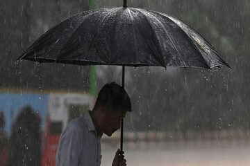 ১৫ অক্টোবর পর্যন্ত ১২ রাজ্যে ঝমঝমিয়ে বৃষ্টির সতর্কতা! কেমন থাকবে বাংলার আবহাওয়া?