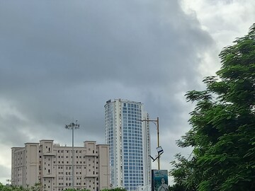 বিক্ষিপ্তভাবে ভারী বৃষ্টি চলবে দক্ষিণবঙ্গে, বৃষ্টি বাড়বে উত্তরবঙ্গেও