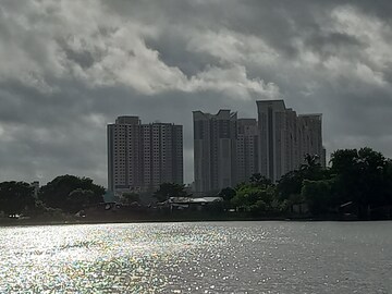 রাজ্যজুড়ে ভারী বৃষ্টির স্পেল চলবে আরও কয়েকদিন, কোন কোন জেলায় বেশি বৃষ্টি ?