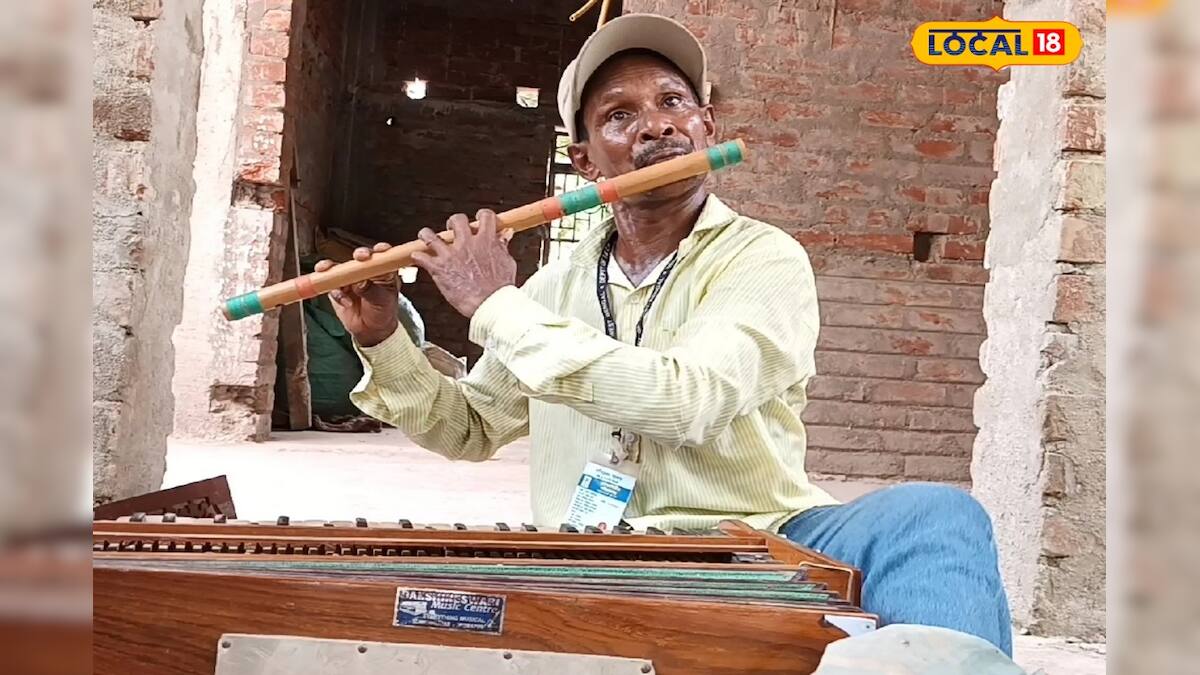 flute artist in troubleবাঁশি শিল্পীর দূরাবস্থা News18 বাংলা