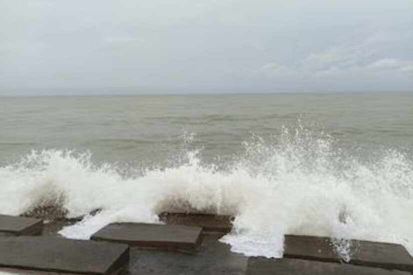    জেলার সদর শহর তমলুকের এদিন তাপমাত্রা সর্বোচ্চ থাকবে ৩১ ডিগ্রি সেলসিয়াস এবং সর্বনিম্ন ২০.২ ডিগ্রি সেলসিয়াস যা স্বাভাবিকের তুলনায় ২ ডিগ্রি কম। তমলুক সংলগ্ন এলাকায় বাতাসে আর্দ্রতার পরিমাণ ৭৮ শতাংশ। তমলুক শহরেও তাপমাত্রার পারদ উর্ধ্বমুখী। 