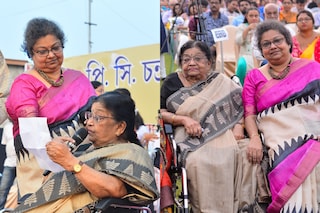 
মা সুমিত্রা সেনকে বিশেষ শ্রদ্ধার্ঘ্য মেয়ে শ্রাবণীর
