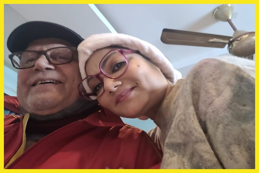 কিছুদিন আগেই দীপঙ্কর দের কন্যা বৈশালী প্রয়াত হয়েছিলেন ৷ সেই নিয়েই মানসিক ভাবে কষ্ট পাচ্ছেন দীপঙ্কর দে, জানিয়েছেন স্ত্রী দোলন ৷ ফাইল ছবি ৷