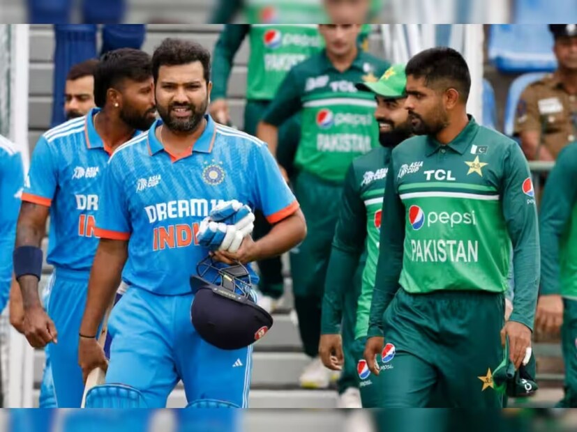 মোহালিতে সেই সেমি ফাইবালে পাকিস্তানকে হারিয়েছিল ভারত। প্রথমে ব্যাট করে ২৬০ রান করেছিল টিম ইন্ডিয়া। সর্বোচ্চ ৮৫ রান করেছিলেন সচিন তেন্ডুলকর। জবাবে ২৩১ রানে অলআউট হয়ে যায় পাকিস্তান। 