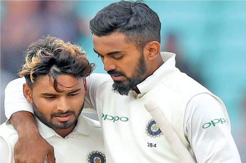 কারণ কেএল রাহুল দারুণ দায়িত্ব নিয়েছেন, এবং সেটা পালন করছেন৷ কে এল রাহুল উইকেটকিপারের দায়িত্ব পালন করার ফলে ভারত টিমের প্রয়োজনমতো একজন অতিরিক্ত বোলার কিম্বা ব্যাটসম্যান খেলাতে পারে৷ ভারতের টিম কম্বিনেশন এখন যে জায়গায় রয়েছে এবং যেভাবে জয়ের ধারা বজায় রাখা হয়েছে তাতে খুব খারাপ কারোর পারফরম্যান্স হলে তখনই টিম ম্যানেজমেন্ট ভাঙতে পারে এই নতুন কম্বিনেশন৷