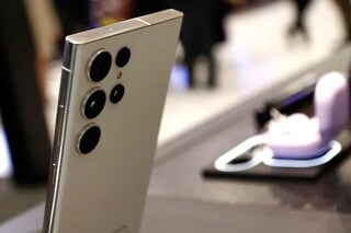 অ্যালুমিনিয়াম ছেড়ে টাইটানিয়ামে ঝুঁকছে Samsung! আসতে চলেছে Galaxy S24 Ultra