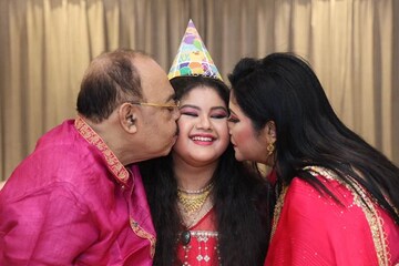 'ও তোর মেয়ে', তারপর শোভন...!মহুলের জন্মদিনের পোস্টে আচমকা কেন এমন লিখলেন বৈশাখী?