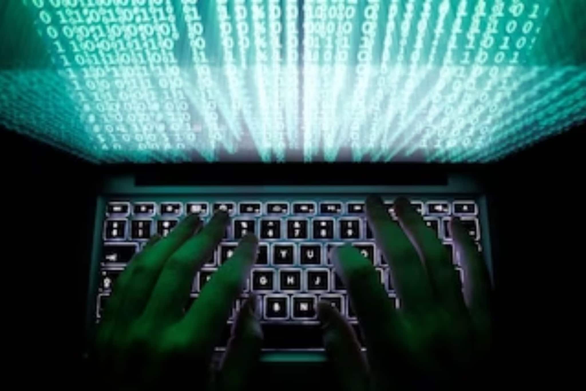 ২২টি বেআইনি অ্যাপের বিরুদ্ধে নিষেধাজ্ঞার জারি সরকারের! আপনার মোবাইলে নেই তো?