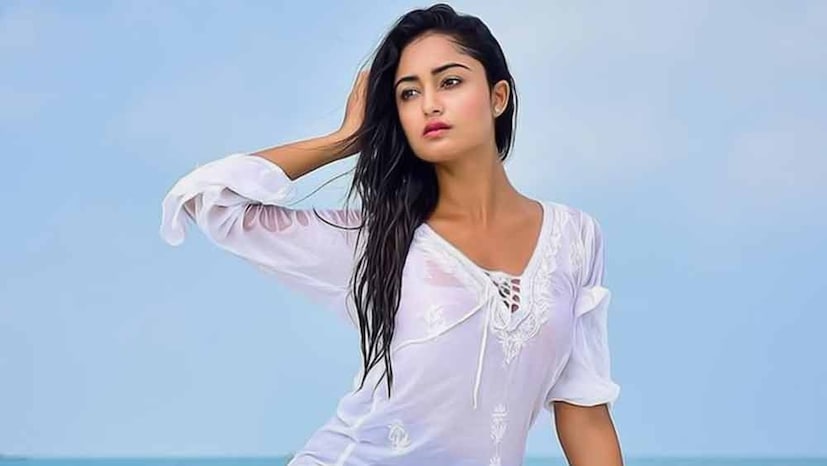 ত্রিধা বলেন, এই বছর  ভাইফোটাতেও কলকাতায় থাকব৷  সবাই মিলে একসঙ্গে মজা করব৷ এছাড়াও সামনেই প্রিয় দুই বন্ধুর বিয়ে,তার জন্যও অধীর আগ্রহে অপেক্ষা করে রয়েছেন অভিনেত্রী৷