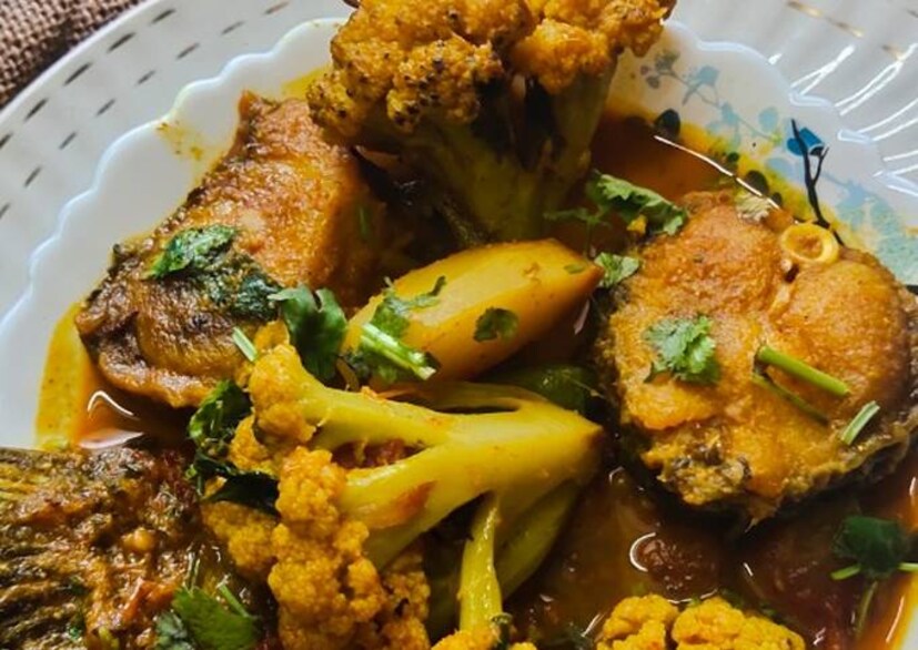 রোজ রুই মাছ খেলে হাড়ের ব্যথায় ভোগেন, তাঁরা রোজ এই মাছ খেলে সমস্যা কমতে পারে। এর কিছু উপাদান হাড়ের সংযোগস্থল নমনীয় করে তোলে। ফলে ব্যথা কমে। Disclaimer: এই প্রতিবেদনটি কেবলমাত্র সাধারণ তথ্যের জন্য, তাই বিস্তারিত জানতে হলে সর্বদা বিশেষজ্ঞের পরামর্শ নিন
