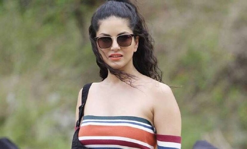 কাজ তাঁর প্যাশন, তবে পরিবার ও বন্ধুদের সঙ্গে সময় কাটাতেই পছন্দ করেন বলিউড অভিনেত্রা ৷ Photo Collected