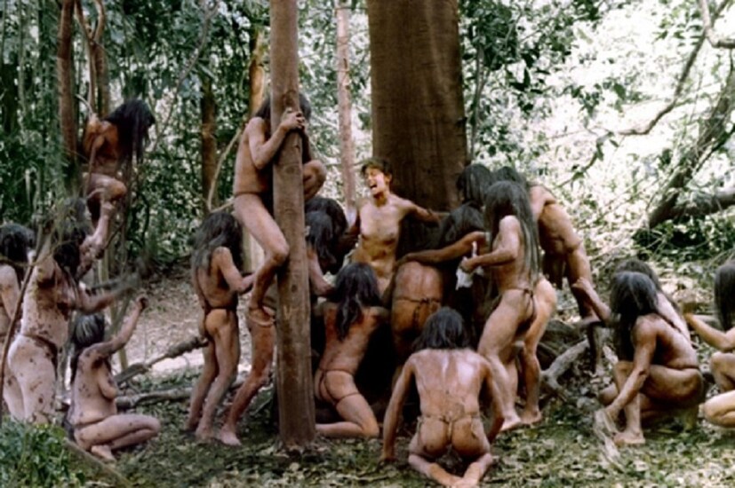 ক্যানিবাল হলোকাস্ট (১৯৮০):বিশ্বের ৪০টি দেশে নিষিদ্ধ। অনেকেই বলেছেন, ছবিটি দেখার পর অসুস্থ বোধ করেছেন। ছবিটি একটা ফেক ডকুমেন্টারির ওপর তৈরি। যেখানে ক্যানিবালিজম, গণহত্যা, ধর্ষণ, যৌন নির্যাতনকে অতি জঘন্যভাবে দেখানো হয়েছে। ছবির শ্যুটিংয়ে সত্যিকারের পশু হত্যা করা হয়েছে। ছবির পরিচালকদের বিরুদ্ধে অভিযোগ ওঠে অভিনেতা, অভিনেত্রীকেও নাকি সিনেমার সময় খুন করা হয়। অবশ্য সেটা প্রমাণিত হয়নি। photo source collected