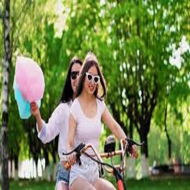 তবে এমন কোনও নিয়ম নেই যে পার্কে এই পোশাক পরেই যেতে হবে ৷ তবে এমনই এক পার্কের কথা আজ আলোচনায় আসছে এমন পার্ক যেখানে যেতে গেলে করতে হয় এই বিশেষ কাজটি ৷ প্রতীকী ছবি ৷ 