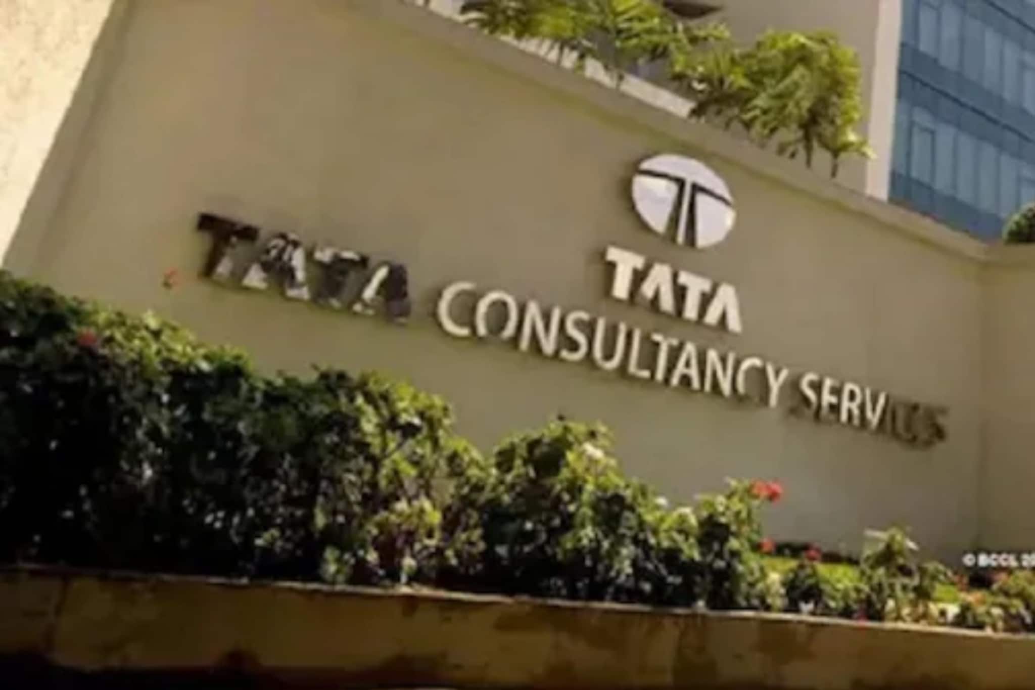 একসঙ্গে একাধিক সংস্থায় কাজ, বরখাস্ত Wipro-র ৩০০ কর্মী! পদক্ষেপ TCS, Infosys-এরও