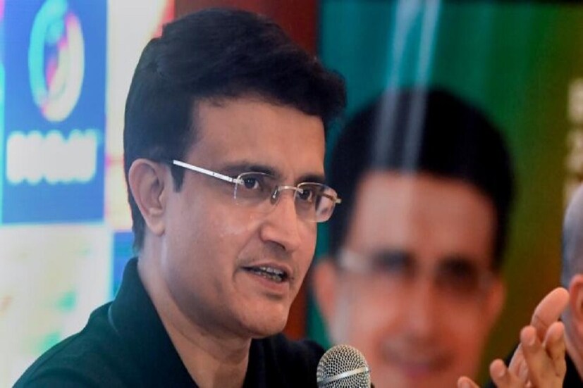 প্রায় দেড় দশক হয়ে গেল ক্রিকেটকে বিদায় জানিয়েছেন সৌরভ গঙ্গোপাধ্যায়। তরপরও ক্রিকেটে অফ সাইডের ভগবান কে, এই প্রশ্ন উঠলে সবার আগে নাম আসে সৌরভের।