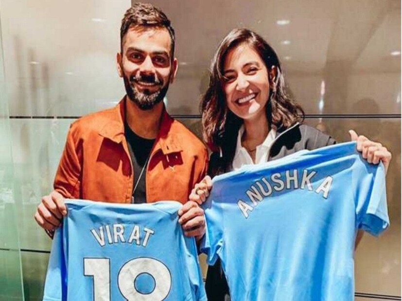 এই টুইটে কী ইঙ্গিত করা হয়েছে তা স্পষ্ট বলা এখনই সম্ভব নয়। তবে কি গর্ভপাত হয়েছে অনুষ্কার! সেই আশঙ্কাও করছেন কেউ কেউ।
