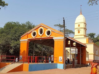 ৪৩৭ বছরের কনকদুর্গার ইতিহাস, আজও পুজোয় গভীর জঙ্গলে হয় বলি!  
