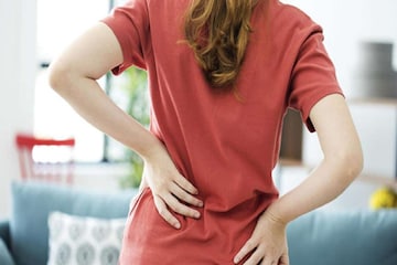 প্রতিমাসের চারদিন ঋতুস্রাবের যন্ত্রণায় জেরবার? দুধে-খেজুর মেশালেই কাজ হবে কিন্তু