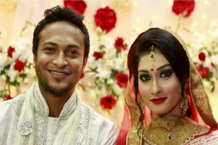 মাগুরা-১ আসন থেকে আওয়ামী লীগের হয়ে নৌকা প্রতীকে লড়েছেন শাকিব। তাঁর প্রতিদ্বন্দ্বী ছিলেন চারজন। বাংলাদেশ কংগ্রেসের অ্যাডভোকেট কাজী রেজাউল হোসেন, বাংলাদেশ ন্যাশনালিস্ট ফ্রন্টের কে এম মোতাসিম বিল্লা, জাতীয় পার্টির মো. সিরাজুস সায়েফিন সাঈফ ও তৃণমূল বিএনপির সঞ্জয় কুমার রায়।