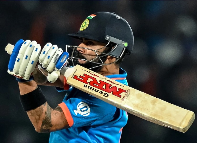 তবে অনুশীলনে কোনও খামতি রাখছেন না বিরাট কোহলি। দল থেকে বাদ পড়ার কোনও সম্ভাবনাই নেই। জোর বেশি কোহলি নিজের পুরনো জায়গা তিনে ফিরতে পারেন। ওপেনিংয়ে সুযোগ পেতে পারেন যশস্বী জয়সওয়াল। 